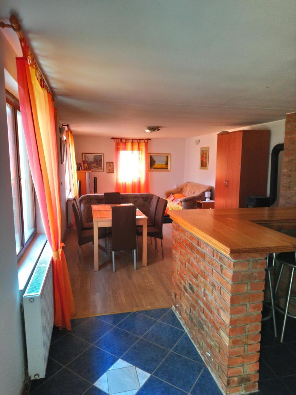 Studio Apartman Kotro Beli Manastir Экстерьер фото